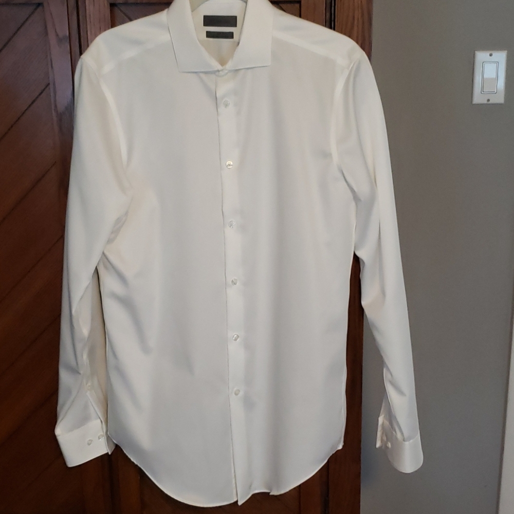 Calvin Klein slim fit mens button down down shirt